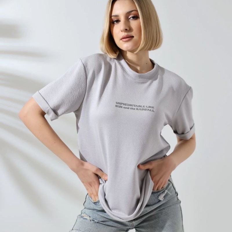 Kadın Bisiklet Yaka Baskılı Slim Fit T-Shirt - Boyalı Gri Kadın Bisiklet Yaka Baskılı Slim Fit T-Shirt - Boyalı Gri