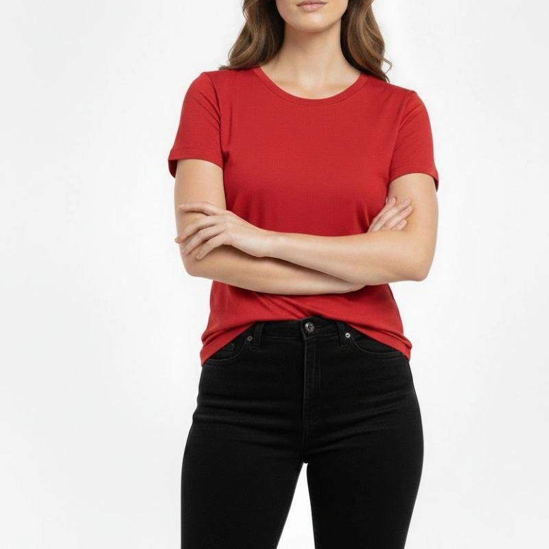 Kadın Bisiklet Yaka Slim Fit Likralı Tişört - Kırmızı Kadın Bisiklet Yaka Slim Fit Likralı Tişört - Kırmızı