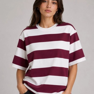 Kadın Çizgili Oversize Tişört Bisiklet Yaka Kısa Kol Yazlık T-Shirt - Bordo Kadın Çizgili Oversize Tişört Bisiklet Yaka Kısa Kol Yazlık T-Shirt - Bordo