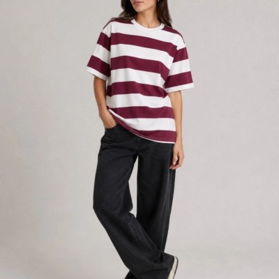 Kadın Çizgili Oversize Tişört Bisiklet Yaka Kısa Kol Yazlık T-Shirt - Bordo Kadın Çizgili Oversize Tişört Bisiklet Yaka Kısa Kol Yazlık T-Shirt - Bordo