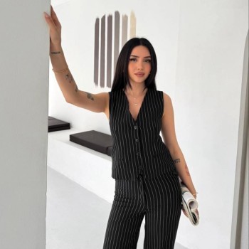 Kadın Çizgili Tansel Kumaş Yelek Pantolon İkili Takım Ofis Şık Modern - Siyah Kadın Çizgili Tansel Kumaş Yelek Pantolon İkili Takım Ofis Şık Modern - Siyah