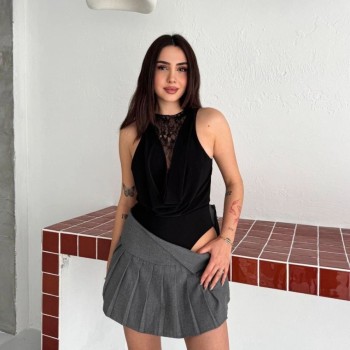 Kadın Dantel Detaylı Derin Dekolte Body Şık Kolsuz Yazlık Bodysuit - Siyah