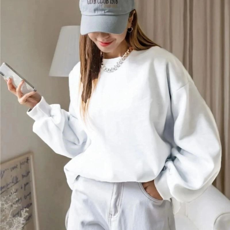 Kadın Düz Bisiklet Yaka 3 İplik  Sweatshirt - Beyaz