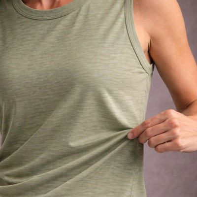 Kadın Flamlı Kumaş Kolsuz Atlet Günlük Fitness Spor T-Shirt - Yeşili Kadın Flamlı Kumaş Kolsuz Atlet Günlük Fitness Spor T-Shirt - Yeşili