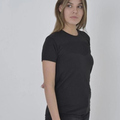 Kadın Gögüs Fileli T-Shirt Kısa Kol Bisiklet Yaka Slimfit Tişört - Siyah Kadın Gögüs Fileli T-Shirt Kısa Kol Bisiklet Yaka Slimfit Tişört - Siyah
