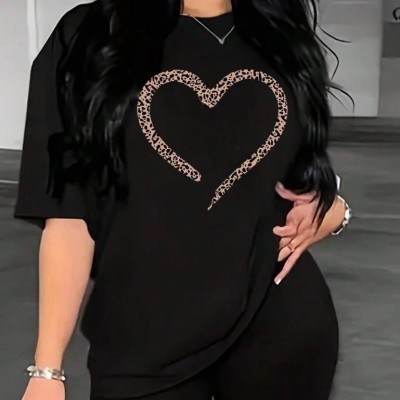Kadın Kalp Baskılı T-Shirt Kısa Kol Bisiklet Yaka Oversize Tişört - Siyah Kadın Kalp Baskılı T-Shirt Kısa Kol Bisiklet Yaka Oversize Tişört - Siyah