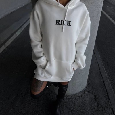 Kadın Kapüşonlu Kanguru Cepli Sweatshirt 3 İplik Pamuklu Baskılı Hoodie - Beyaz Kadın Kapüşonlu Kanguru Cepli Sweatshirt 3 İplik Pamuklu Baskılı Hoodie - Beyaz