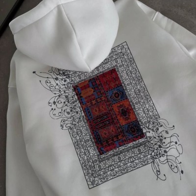 Kadın Kapüşonlu Kanguru Cepli Sweatshirt 3 İplik Pamuklu Baskılı Hoodie - Beyaz Kadın Kapüşonlu Kanguru Cepli Sweatshirt 3 İplik Pamuklu Baskılı Hoodie - Beyaz
