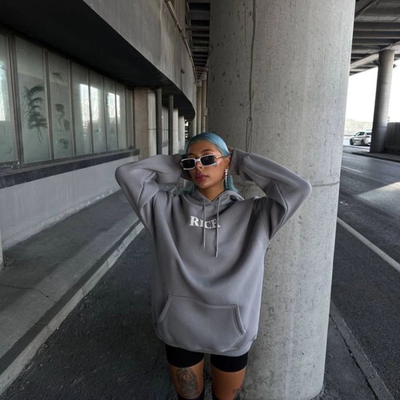 Kadın Kapüşonlu Kanguru Cepli Sweatshirt 3 İplik Pamuklu Baskılı Hoodie - Gri Kadın Kapüşonlu Kanguru Cepli Sweatshirt 3 İplik Pamuklu Baskılı Hoodie - Gri