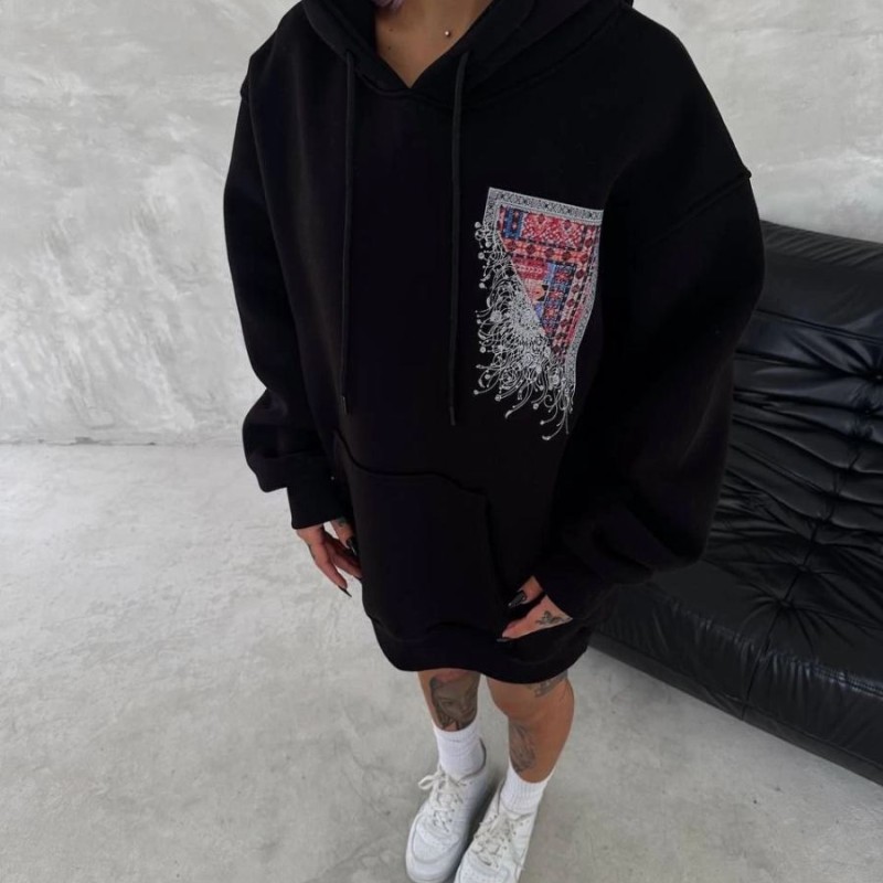 Kadın Kapüşonlu Kanguru Cepli Sweatshirt 3 İplik Pamuklu Baskılı Hoodie - Siyah Kadın Kapüşonlu Kanguru Cepli Sweatshirt 3 İplik Pamuklu Baskılı Hoodie - Siyah