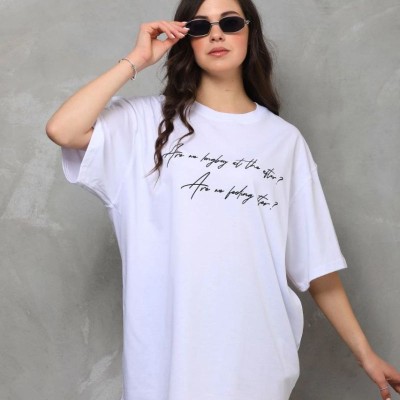 Kadın Kısa Kol Yazlık Tişört Bisiklet Yaka Baskılı Oversize T-Shirt - Beyaz Kadın Kısa Kol Yazlık Tişört Bisiklet Yaka Baskılı Oversize T-Shirt - Beyaz