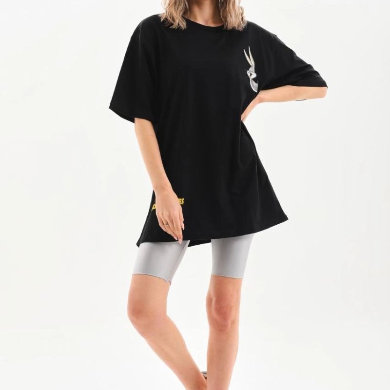 Kadın Kısa Kol Yazlık Tişört Bisiklet Yaka Baskılı Oversize T-Shirt - Siyah Kadın Kısa Kol Yazlık Tişört Bisiklet Yaka Baskılı Oversize T-Shirt - Siyah