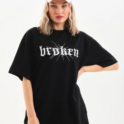 Kadın Kısa Kol Yazlık Tişört Bisiklet Yaka Baskılı Oversize T-Shirt - Siyah Kadın Kısa Kol Yazlık Tişört Bisiklet Yaka Baskılı Oversize T-Shirt - Siyah