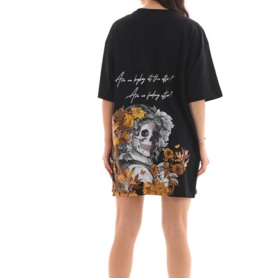 Kadın Kısa Kol Yazlık Tişört Bisiklet Yaka Baskılı Oversize T-Shirt - Siyah Kadın Kısa Kol Yazlık Tişört Bisiklet Yaka Baskılı Oversize T-Shirt - Siyah