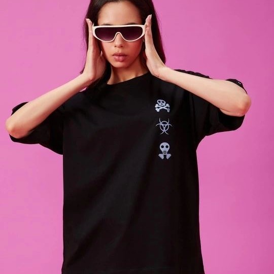 Kadın Kısa Kol Yazlık Tişört Bisiklet Yaka Baskılı Oversize T-Shirt - Siyah Kadın Kısa Kol Yazlık Tişört Bisiklet Yaka Baskılı Oversize T-Shirt - Siyah