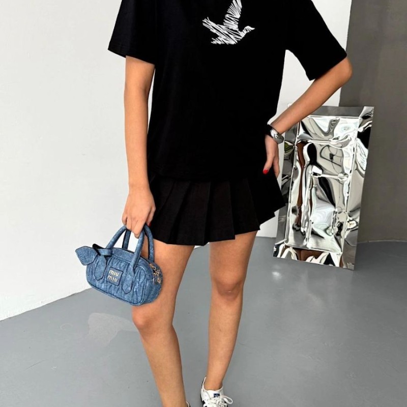 Kadın Kısa Kol Yazlık Tişört Bisiklet Yaka Baskılı Oversize T-Shirt - Siyah Kadın Kısa Kol Yazlık Tişört Bisiklet Yaka Baskılı Oversize T-Shirt - Siyah