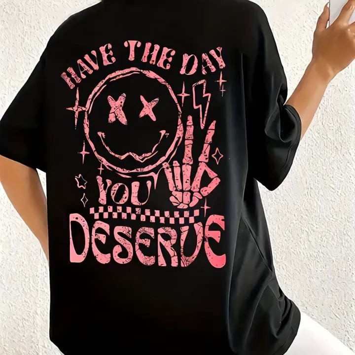 Kadın Kısa Kol Yazlık Tişört Bisiklet Yaka Baskılı Oversize T-Shirt - Siyah Kadın Kısa Kol Yazlık Tişört Bisiklet Yaka Baskılı Oversize T-Shirt - Siyah
