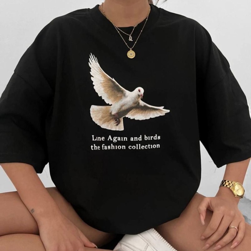 Kadın Kısa Kol Yazlık Tişört Bisiklet Yaka Güvercin Baskılı T-Shirt - Siyah Kadın Kısa Kol Yazlık Tişört Bisiklet Yaka Güvercin Baskılı T-Shirt - Siyah