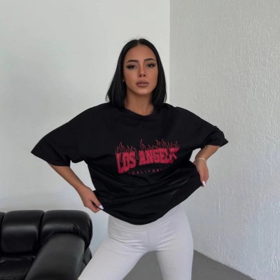 Kadın Kısa Kol Yazlık Tişört Bisiklet Yaka Los Angeles Baskılı T-Shirt - Siyah Kadın Kısa Kol Yazlık Tişört Bisiklet Yaka Los Angeles Baskılı T-Shirt - Siyah