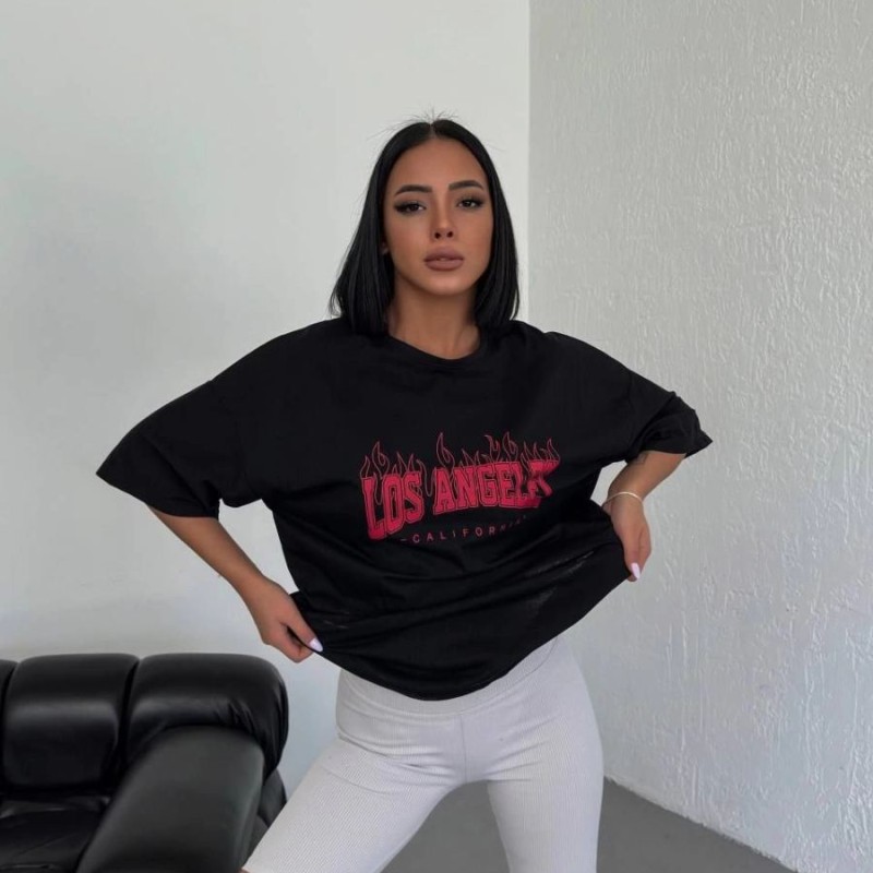 Kadın Kısa Kol Yazlık Tişört Bisiklet Yaka Los Angeles Baskılı T-Shirt - Siyah Kadın Kısa Kol Yazlık Tişört Bisiklet Yaka Los Angeles Baskılı T-Shirt - Siyah