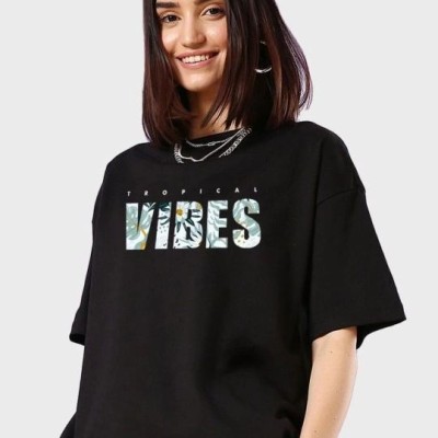 Kadın Kısa Kol Yazlık Tişört Bisiklet Yaka VIBES Baskılı T-Shirt - Siyah Kadın Kısa Kol Yazlık Tişört Bisiklet Yaka VIBES Baskılı T-Shirt - Siyah