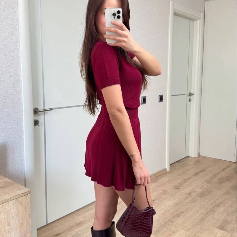 Kadın Kısa Kollu Bluz Mini Etekli ikili Takım Triko - Bordo Kadın Kısa Kollu Bluz Mini Etekli ikili Takım Triko - Bordo