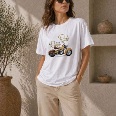 Kadın Motosiklet Baskılı Tişört Bisiklet Yaka Kısa Kol Yazlık T-Shirt - Beyaz Kadın Motosiklet Baskılı Tişört Bisiklet Yaka Kısa Kol Yazlık T-Shirt - Beyaz