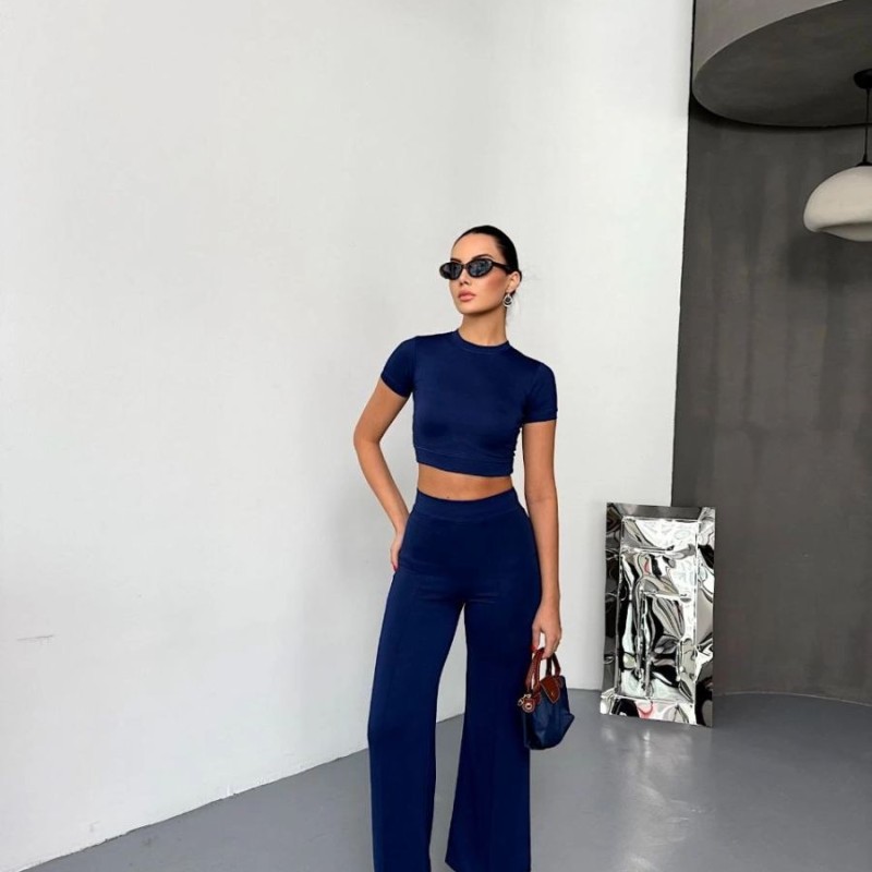 Kadın Osy Modal Yumuşak Kumaş Kısa Kollu Crop Alt ispanyol Paça Pantolon ikili Takım - Lacivert Kadın Osy Modal Yumuşak Kumaş Kısa Kollu Crop Alt ispanyol Paça Pantolon ikili Takım - Lacivert