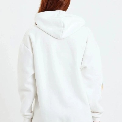 Kadın Oversize Kapüşonlu Cepli Ön Kol Baskılı 3 İplik Pamuklu Hoodie Sweatshirt - Beyaz Kadın Oversize Kapüşonlu Cepli Ön Kol Baskılı 3 İplik Pamuklu Hoodie Sweatshirt - Beyaz