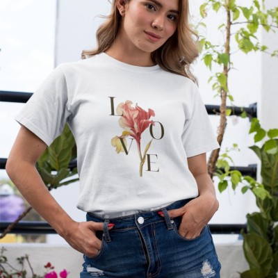Kadın Özel Baskılı Modern Fit %100 Pamuk Bisiklet Yaka T-Shirt Kadın Özel Baskılı Modern Fit %100 Pamuk Bisiklet Yaka T-Shirt