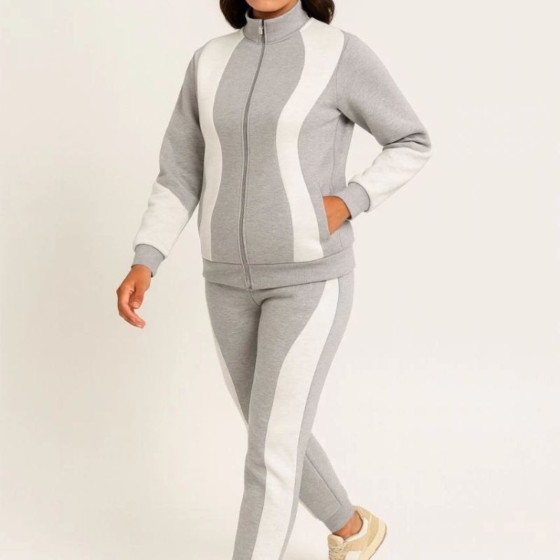 Kadın Premium Parçalı Eşofman Alt-Üst Takım - Dik Yaka Fermuarlı Sweatshirt - Gri Kadın Premium Parçalı Eşofman Alt-Üst Takım - Dik Yaka Fermuarlı Sweatshirt - Gri