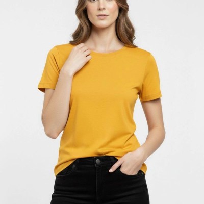 Kadın T-Shirt Bisiklet Yaka Slim Fit Likralı Tişört Yazlık Basic Body - Sarı Kadın T-Shirt Bisiklet Yaka Slim Fit Likralı Tişört Yazlık Basic Body - Sarı
