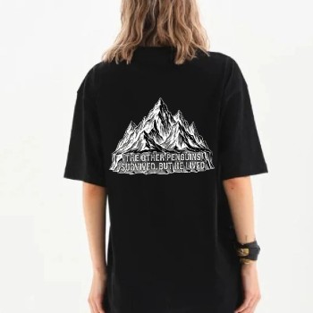 Kadın T-Shirt Penguen Baskılı Bisiklet Yaka Kısa kol yazlık Tişört - Siyah Kadın T-Shirt Penguen Baskılı Bisiklet Yaka Kısa kol yazlık Tişört - Siyah