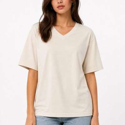 Kadın V Yaka Basic Tişört Kısa Kol Yazlık Regular Fit T-Shirt - Bej Kadın V Yaka Basic Tişört Kısa Kol Yazlık Regular Fit T-Shirt - Bej