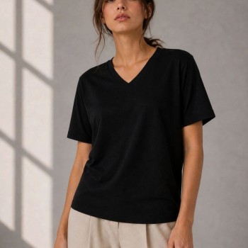 Kadın V Yaka Basic Tişört Kısa Kol Yazlık Regular Fit T-Shirt - Siyah Kadın V Yaka Basic Tişört Kısa Kol Yazlık Regular Fit T-Shirt - Siyah