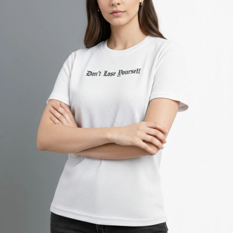 Kadın Wafıl Kumaş Tişört Regular Kalıp Bisiklet Yaka Baskılı T-Shirt - Beyaz Kadın Wafıl Kumaş Tişört Regular Kalıp Bisiklet Yaka Baskılı T-Shirt - Beyaz