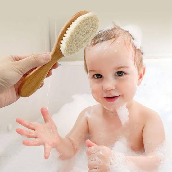 Keçi Kılı Organik Bebek Banyo Tarağı Keçi Kılı Organik Bebek Banyo Tarağı