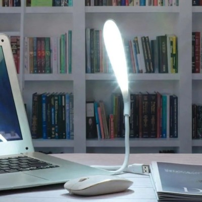 Kompakt USB Beyaz 14 Ledli 3 Kademeli Dokunmatik Okuma Lambası Kompakt USB Beyaz 14 Ledli 3 Kademeli Dokunmatik Okuma Lambası