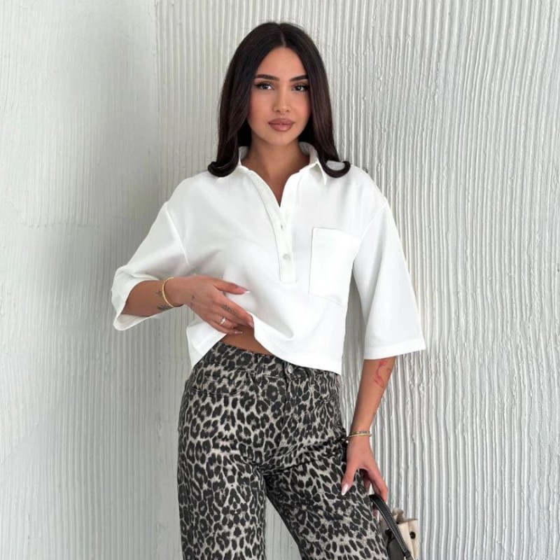 Krep Kadın Crop Yakalı Gömlek İlik Düğmeli Üç Çeyrek Sleeve Kol - Beyaz Krep Kadın Crop Yakalı Gömlek İlik Düğmeli Üç Çeyrek Sleeve Kol - Beyaz