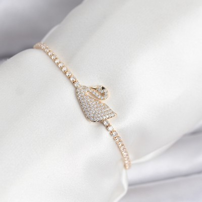 Kuğu Model Zirkon Taşlı Gold Renk Asansörlü Su Yolu Bileklik Kuğu Model Zirkon Taşlı Gold Renk Asansörlü Su Yolu Bileklik