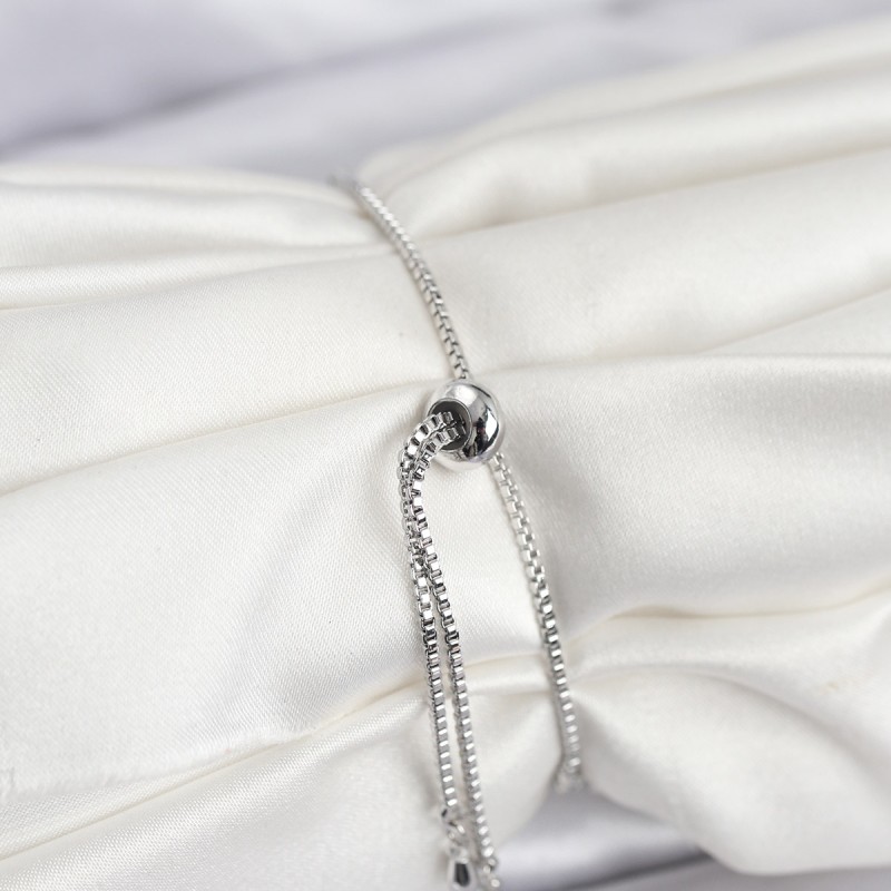 Kuğu Model Zirkon Taşlı Gümüş Renk Asansörlü Su Yolu Bileklik Kuğu Model Zirkon Taşlı Gümüş Renk Asansörlü Su Yolu Bileklik