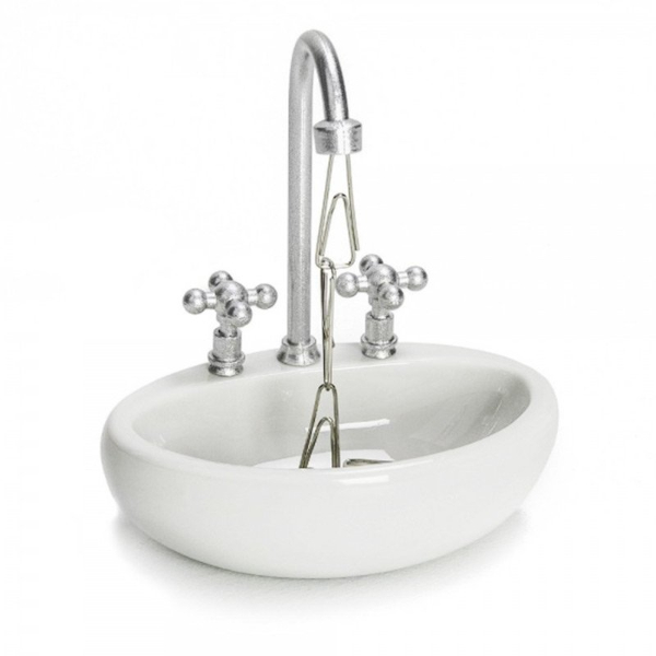 Lavabo Şeklinde Ataç Kutusu Lavabo Şeklinde Ataç Kutusu