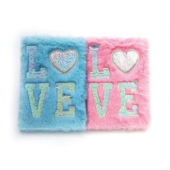 LOVE Tasarımlı Peluş Hatıra Defteri LOVE Tasarımlı Peluş Hatıra Defteri