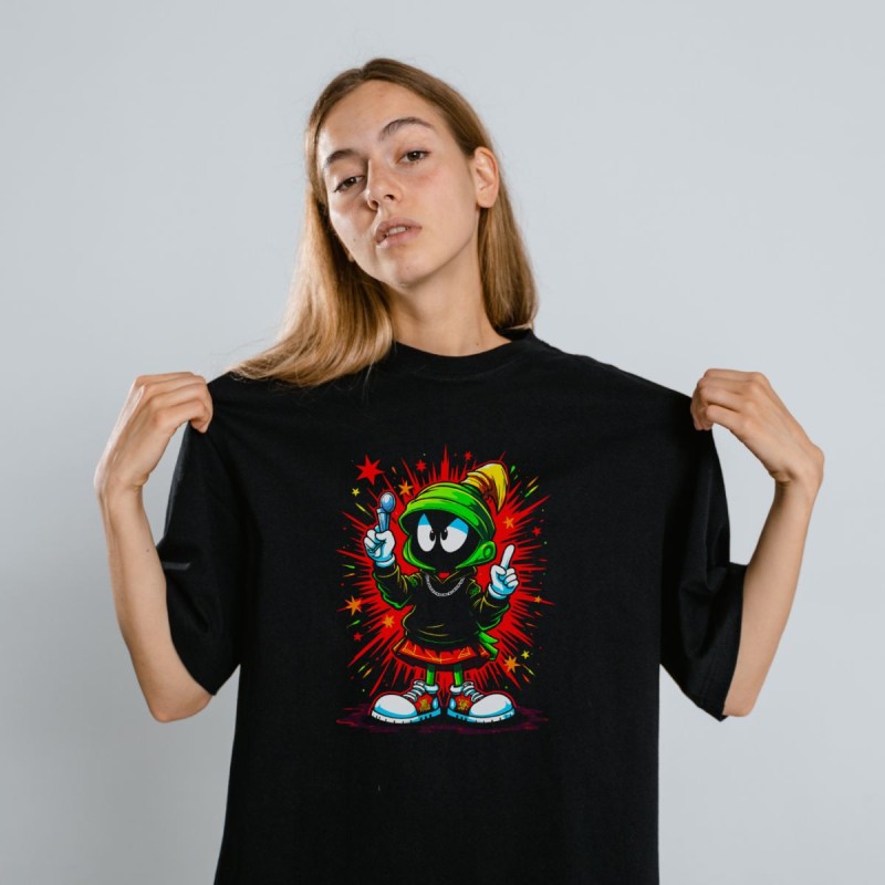 Marvin the Martian Graffiti Baskılı Unisex Siyah Tişört - 24/1 Penye Pamuklu Marvin the Martian Graffiti Baskılı Unisex Siyah Tişört - 24/1 Penye Pamuklu