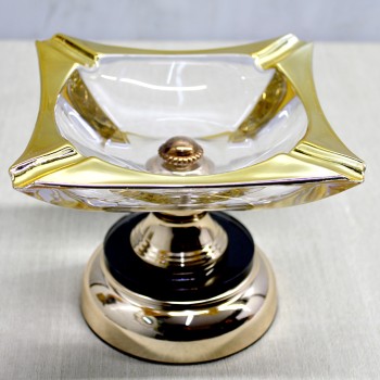 Metal Ayaklı Cam Küllük Model 1 Metal Ayaklı Cam Küllük Model 1