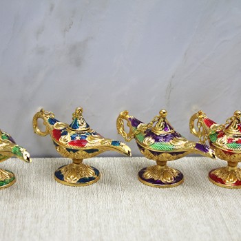 Mineli Metal Alaaddin Lambası Model 1 Mineli Metal Alaaddin Lambası Model 1