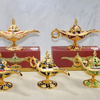 Mineli Metal Alaaddin Lambası Model 5 Mineli Metal Alaaddin Lambası Model 5