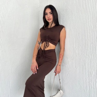 Osy Modal Yumuşak Dokulu Kumaş Büzgülü Crop Etek Takım -Kahverengi Osy Modal Yumuşak Dokulu Kumaş Büzgülü Crop Etek Takım -Kahverengi