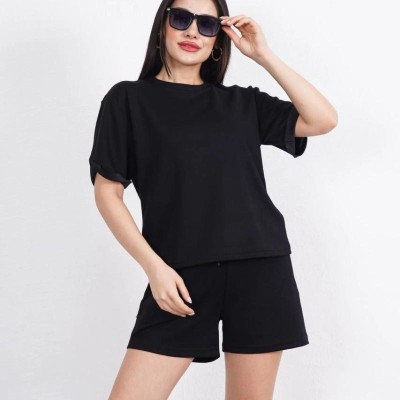 Osy Modal yumuşak dokulu Kumaş Kadın Bisiklet Yaka T-shirt Kısa Şort İkili Takım - Siyah Osy Modal yumuşak dokulu Kumaş Kadın Bisiklet Yaka T-shirt Kısa Şort İkili Takım - Siyah