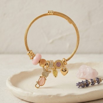 Pembe Kedi Model Gold Renk Charmlı Bileklik Pembe Kedi Model Gold Renk Charmlı Bileklik
